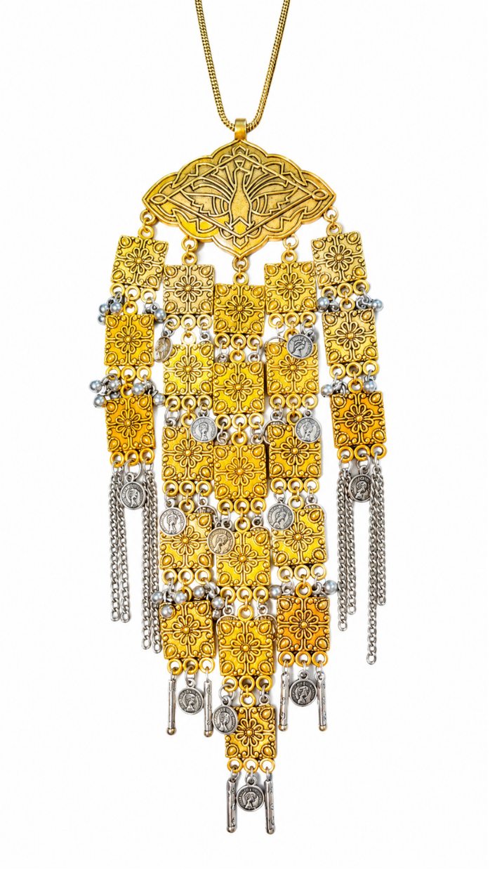 21 Piece Neckpiece